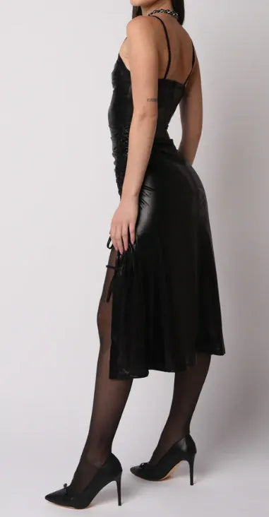Dámske šaty