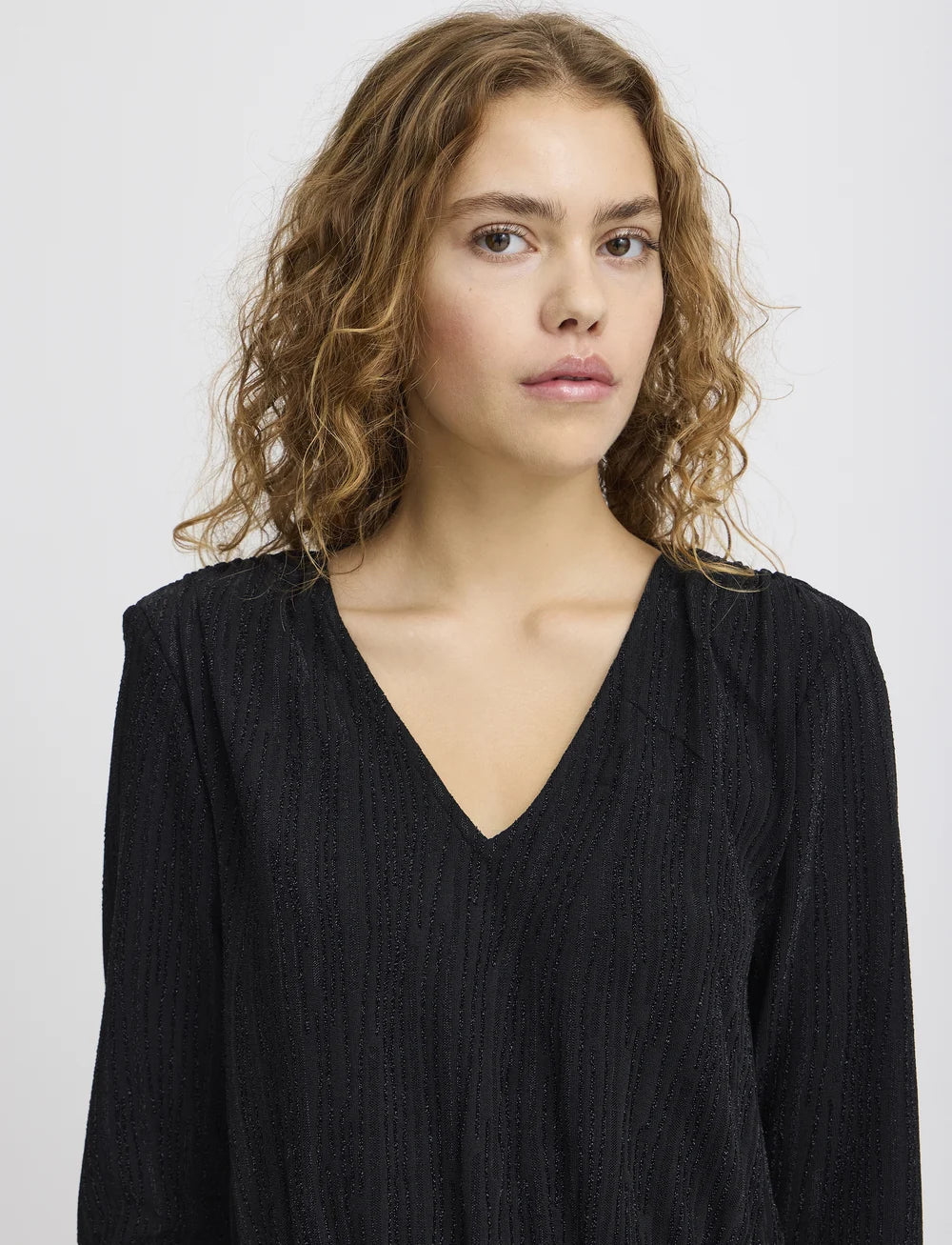 Dámske šaty